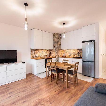 Saska Kepa Bright Apartament Warsaw Exterior photo